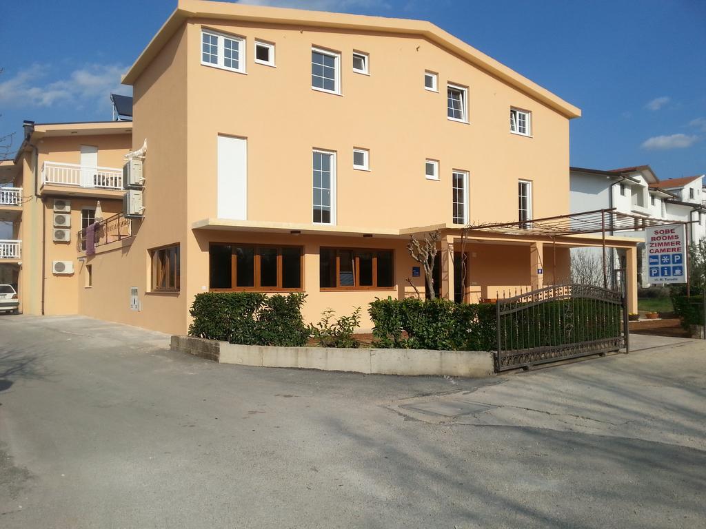 فندق Pansion Turudic Međugorje المظهر الخارجي الصورة